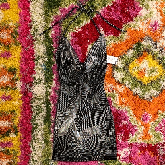 Codigo Dresses & Skirts - Black and silver geometric club dress, M